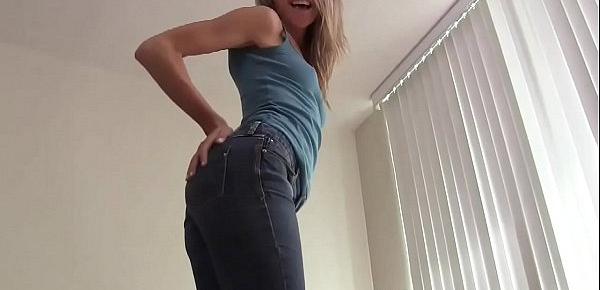  My round ass looks so fucking good in these tight jeans JOI